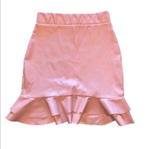 PLT pink mini skirt 💓